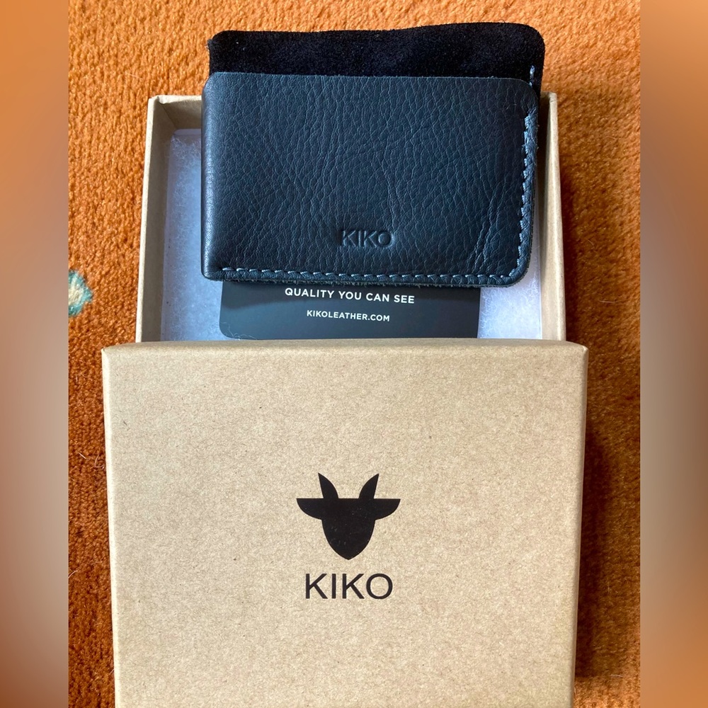 Kiko Triple Pocket Card Case wallet credit card holder billfold Black